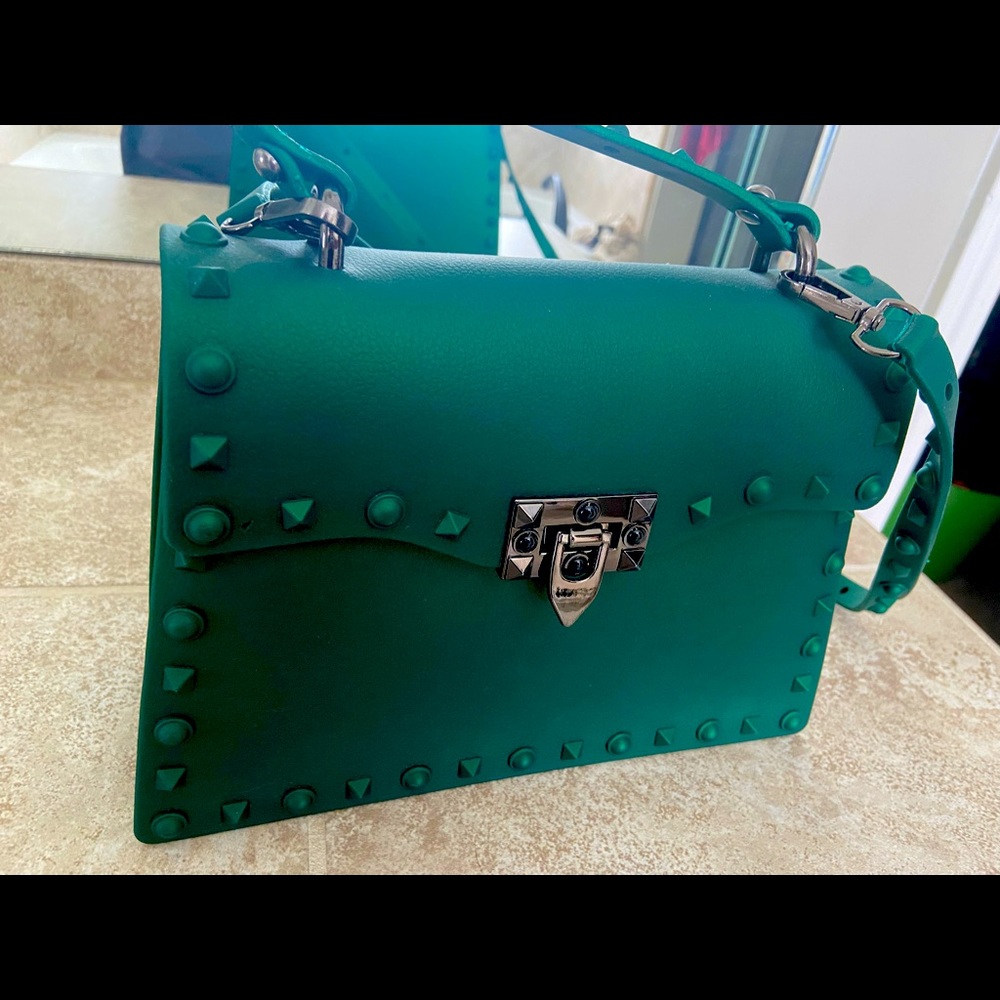 Shoulder bag stud